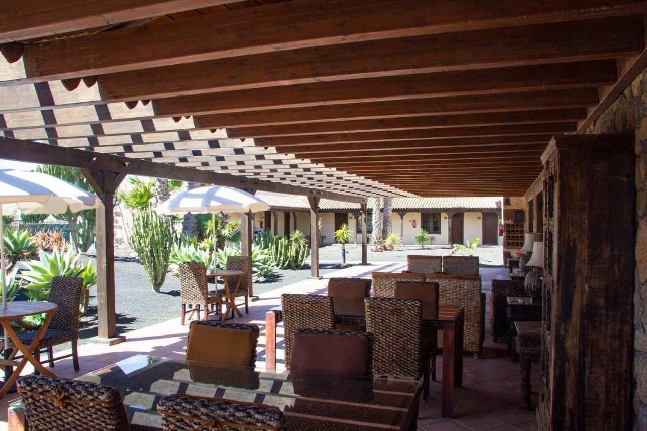 Villas Oasis Casa Vieja La Oliva Bagian luar foto