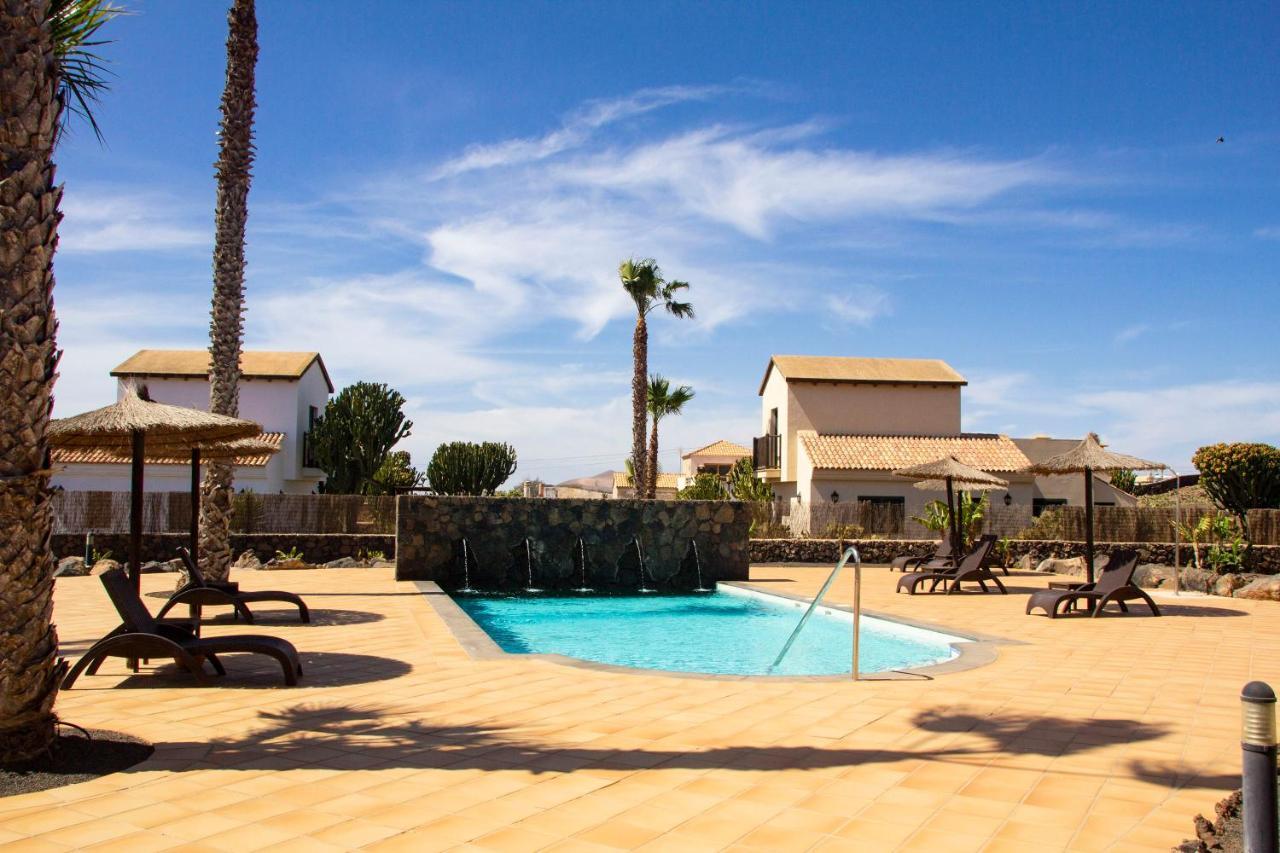 Villas Oasis Casa Vieja La Oliva Bagian luar foto
